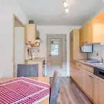 Altvogtshof Apartamento *