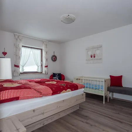 Lothar, 80qm * Furtwangen